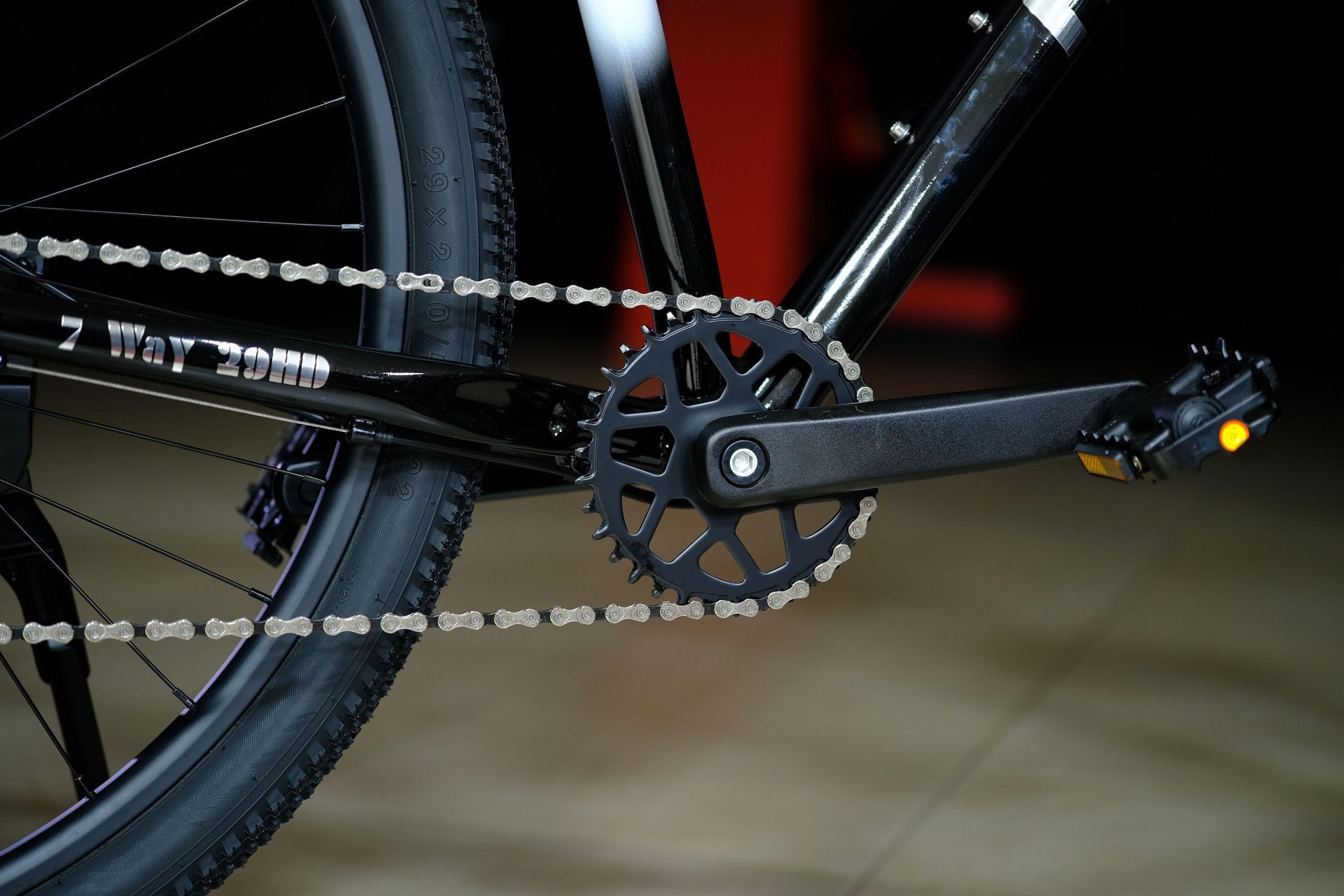 Система (шатун)  Prowheel CY-10 NW 34T Narrow Wide
 HOKE 7 Way 29 HD матовый чёрный 19