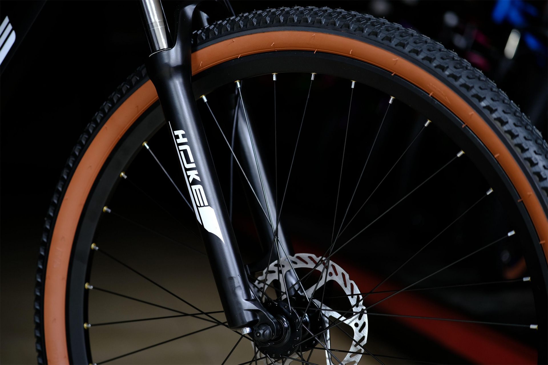 Обод 29 двойной пистонированный, втулки алюминиевые на промах  HOKE 6 Way Deore 29 HD матовый чёрный 19
